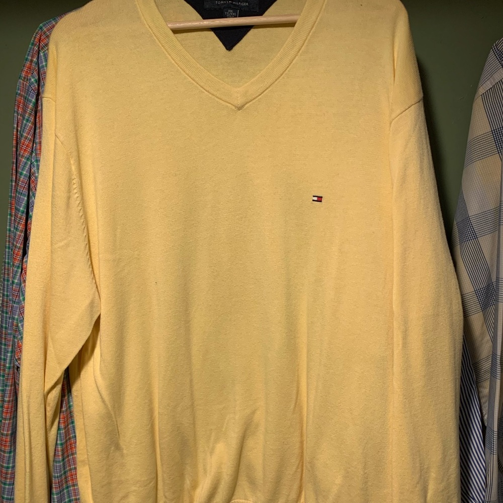 Lightweight sweater
